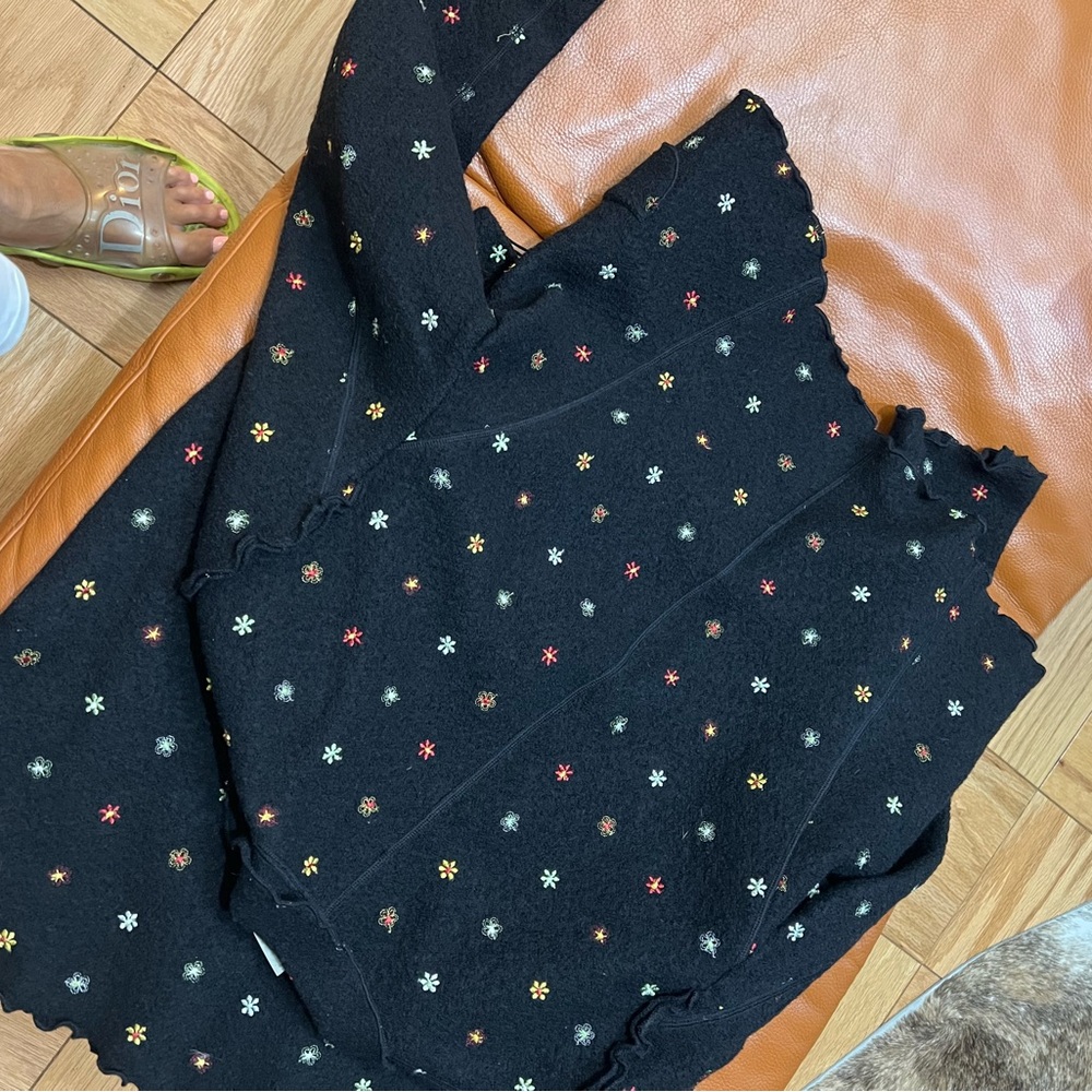 Moschino embroidered Suit. Sz 14. Italy - Picture 16 of 17